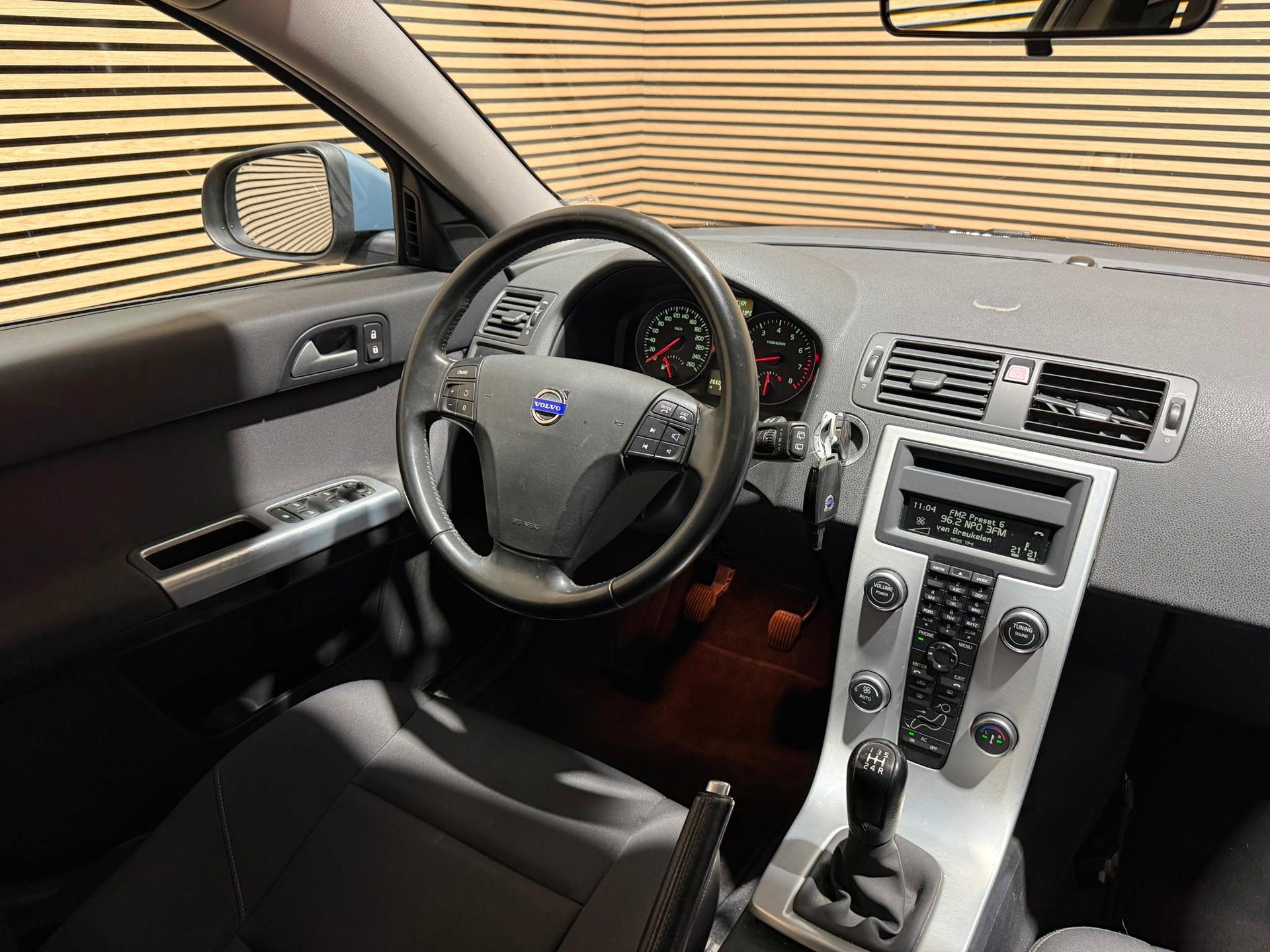 Volvo V50 2.0 Business Edition | 1e eigenaar | Dealer onderh, Stof, Gebruikt, Blauw, Origineel Nederlands