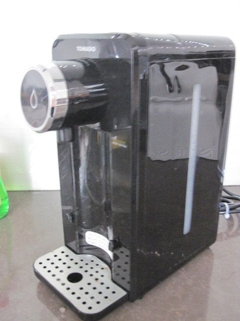 Tomado TWD2501B Instant Heetwaterdispenser, Ophalen of Verzenden, Gebruikt