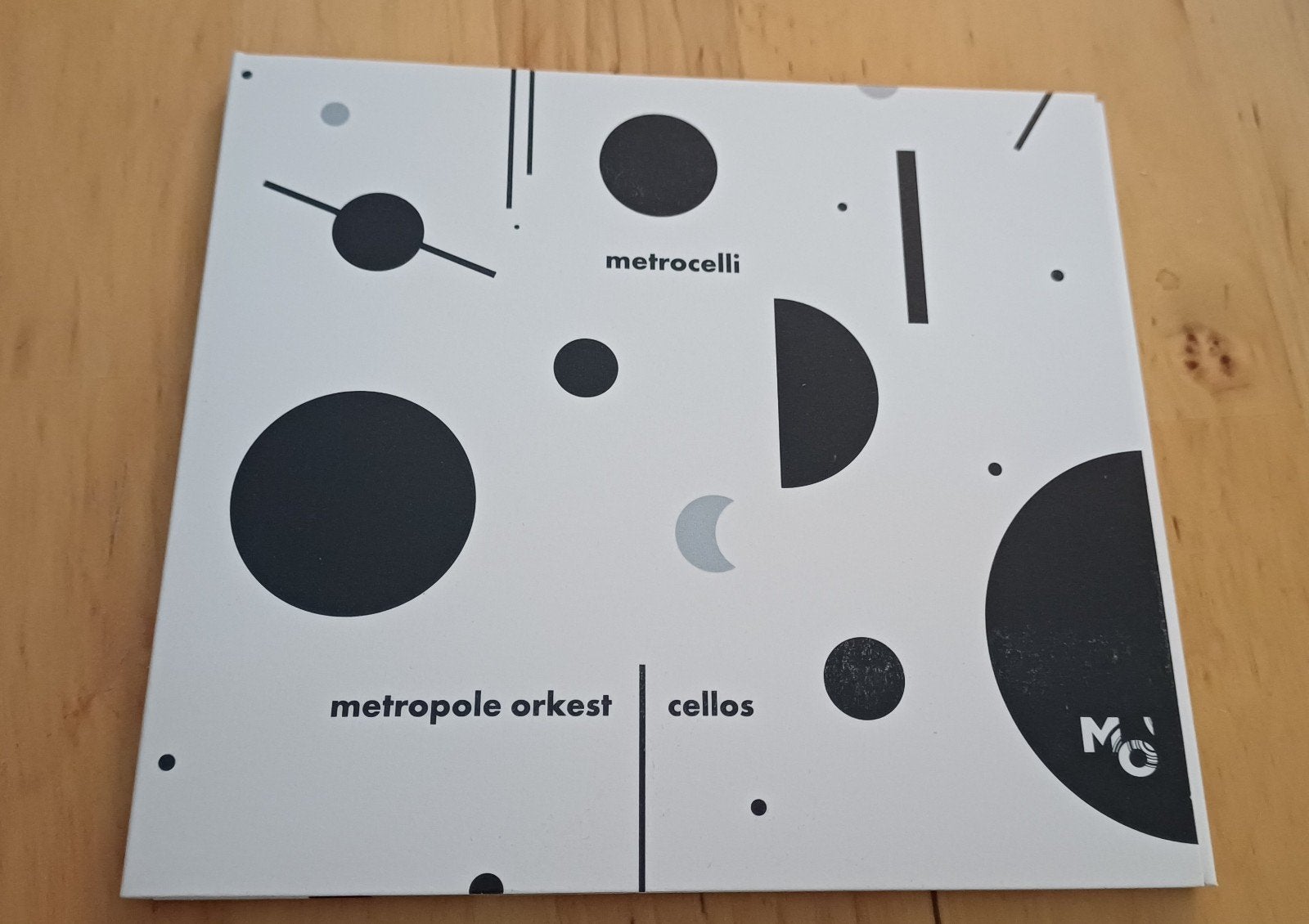 Metropole Orkest Cellos - Metropelli CD, Cd's en Dvd's, Cd's | Klassiek, Zo goed als nieuw, Orkest of Ballet, Ophalen of Verzenden