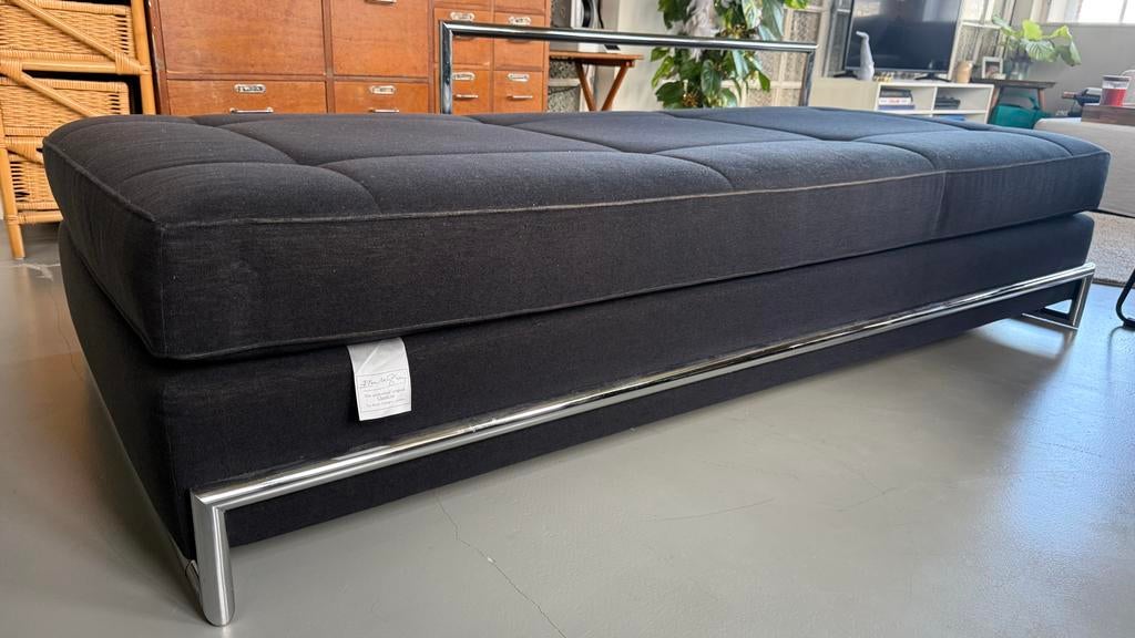 Classicon Eileen Gray Daybed - Origineel Design Klassieker, Huis en Inrichting, Ophalen, Gebruikt, Eenpersoons, Zwart