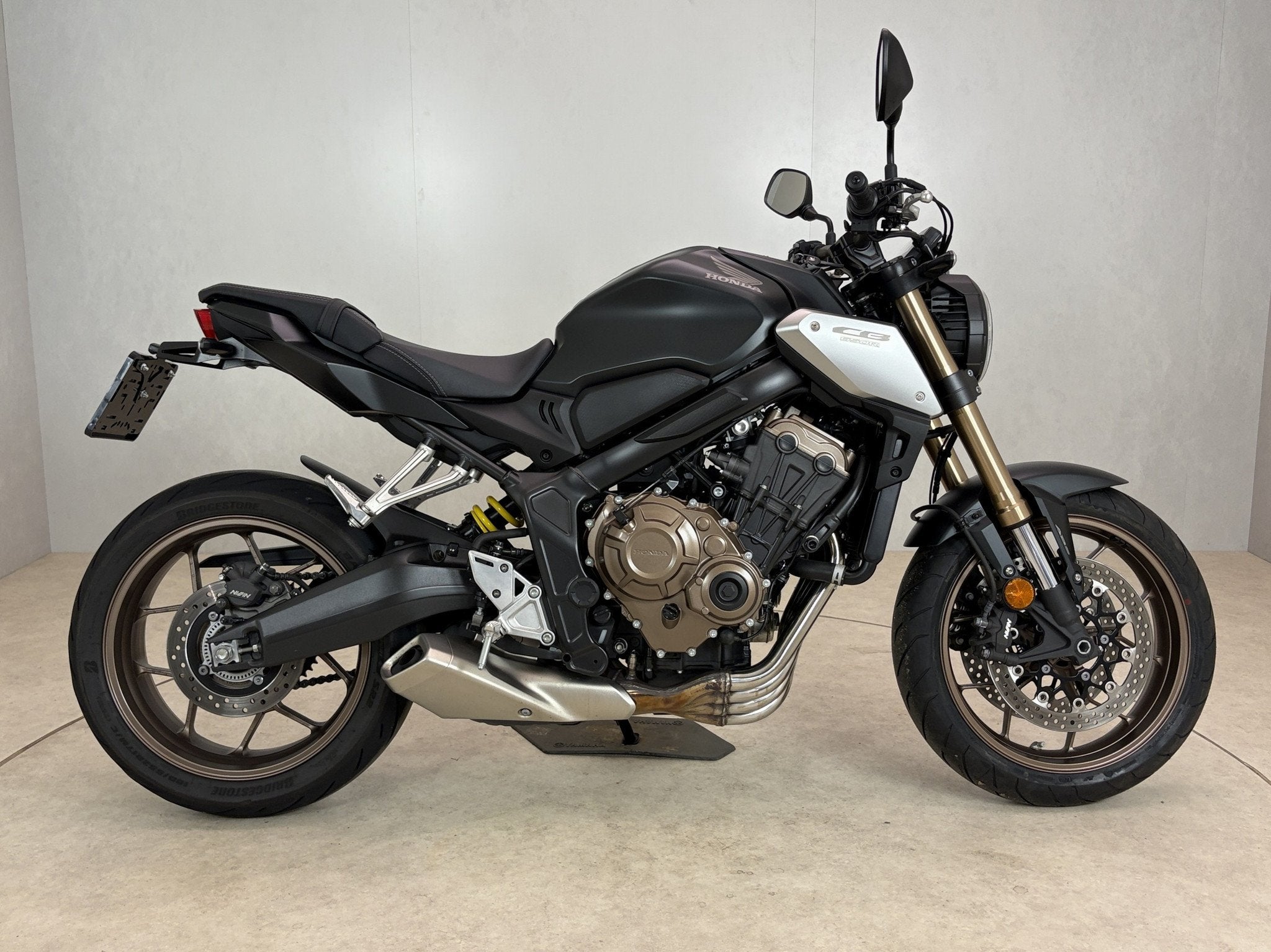 Honda CB 650 R NEO SPORTS CAFé (bj 2022), Cco@honda-eu.com, Stroombaan 4
1181 VX  Amstelveen, Honda Motor Europe Ltd, Meer dan 35 kW