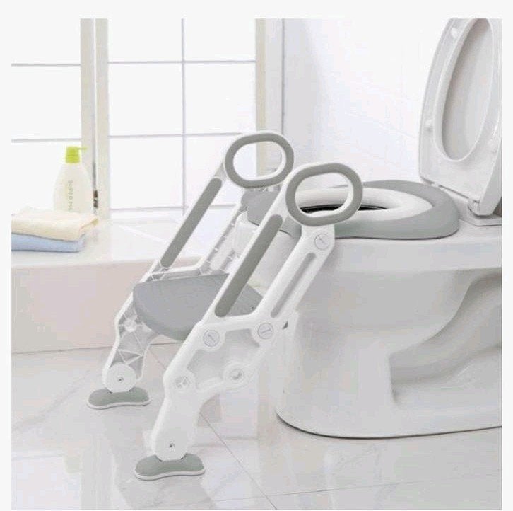 Wc verkleiner met trappetje, Ophalen, Zo goed als nieuw
