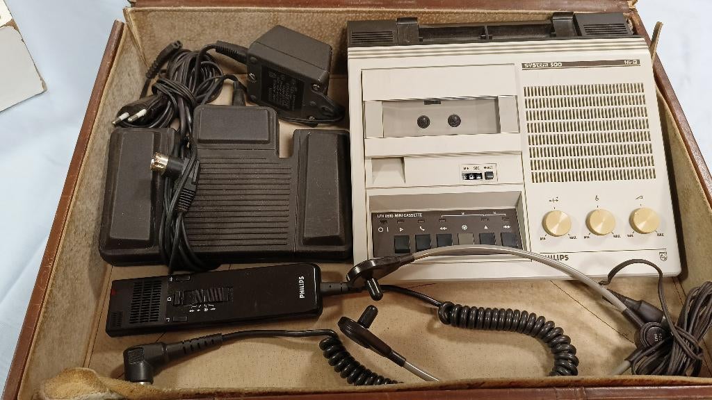 Philips System 500 LFH0510 mini-cassette set met voetpedaal, Ophalen of Verzenden, Overige typen