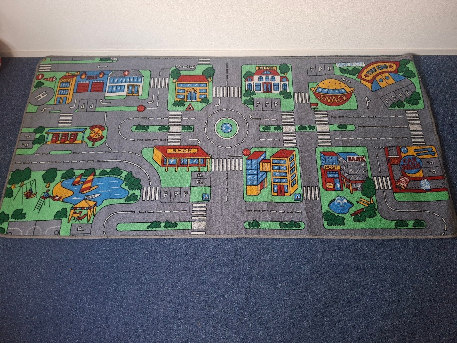 Speelkleed met stad en wegen voor kinderen, Ophalen, Gebruikt