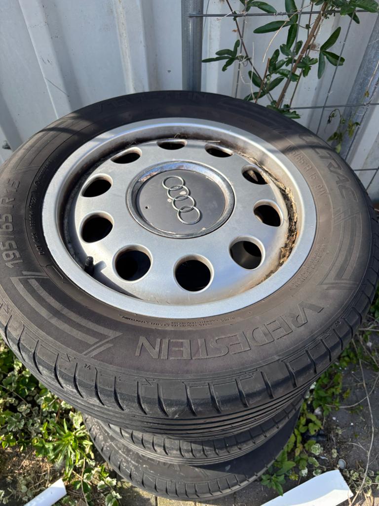 Audi A3 Banden met Velgen - Vredestein 195/65 R15, Auto diversen, Ophalen of Verzenden, Gebruikt