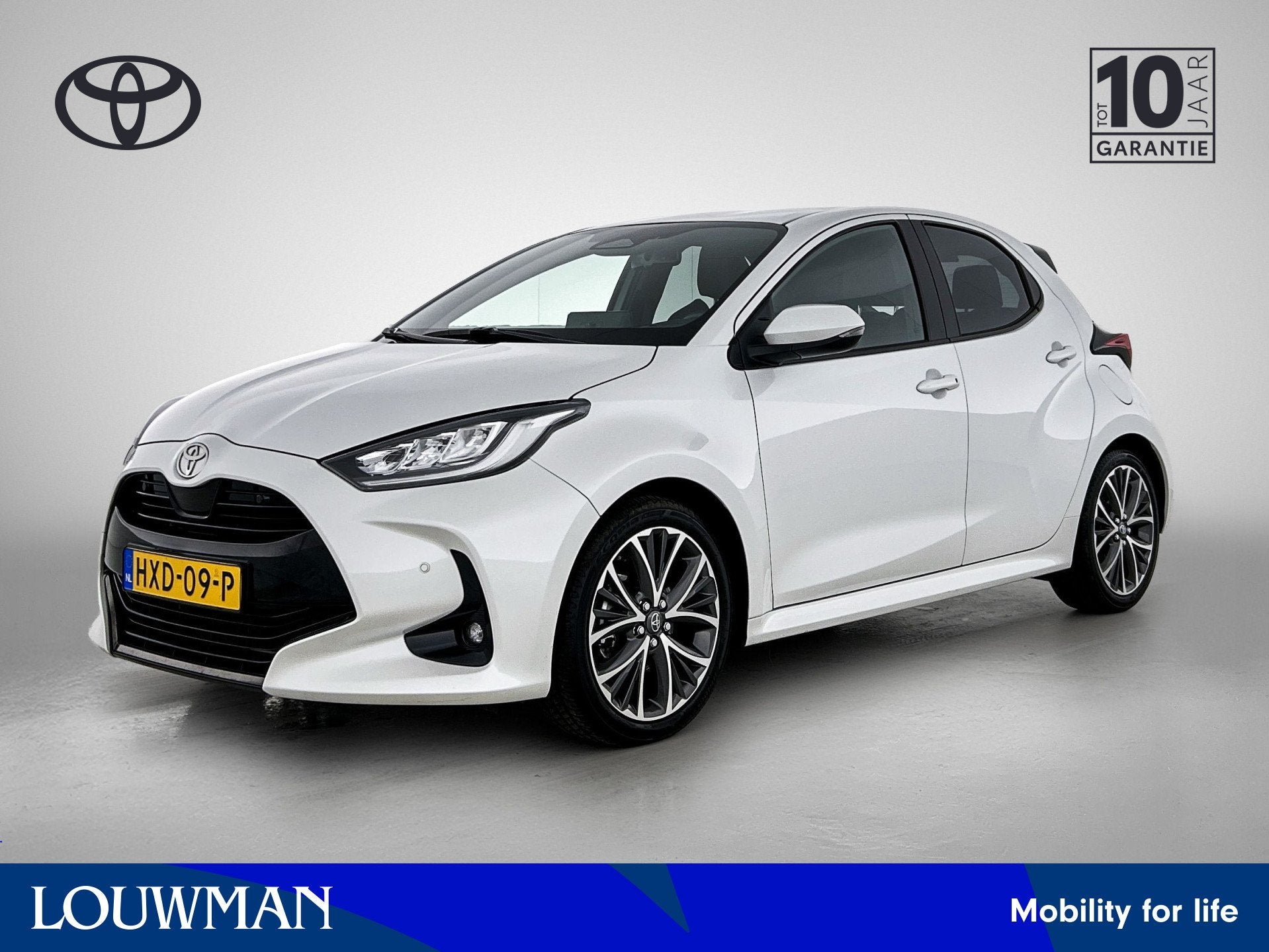 Toyota Yaris 1.5 Hybrid 130 Executive | BTW voertuig | Stoel, 12 maanden, 450 kg, Gebruikt, Wit
