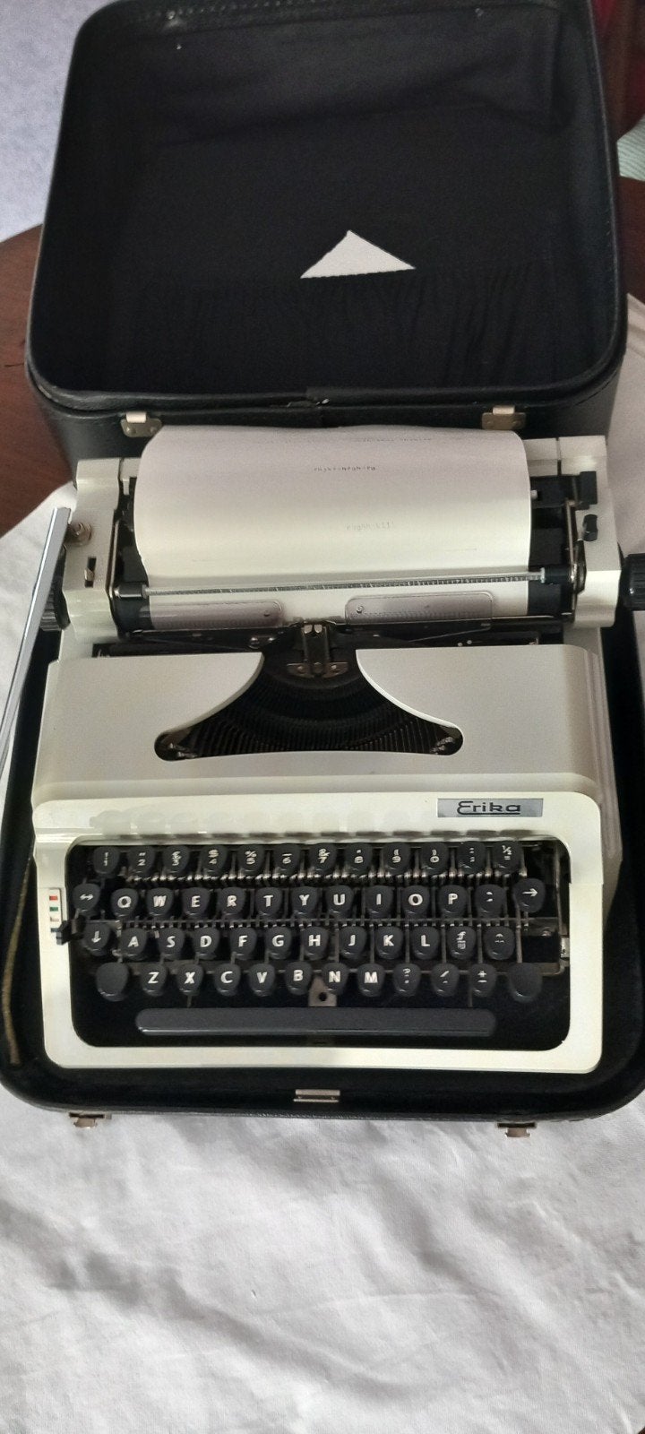 Erika typemachine jaren 70/80, Ophalen of Verzenden