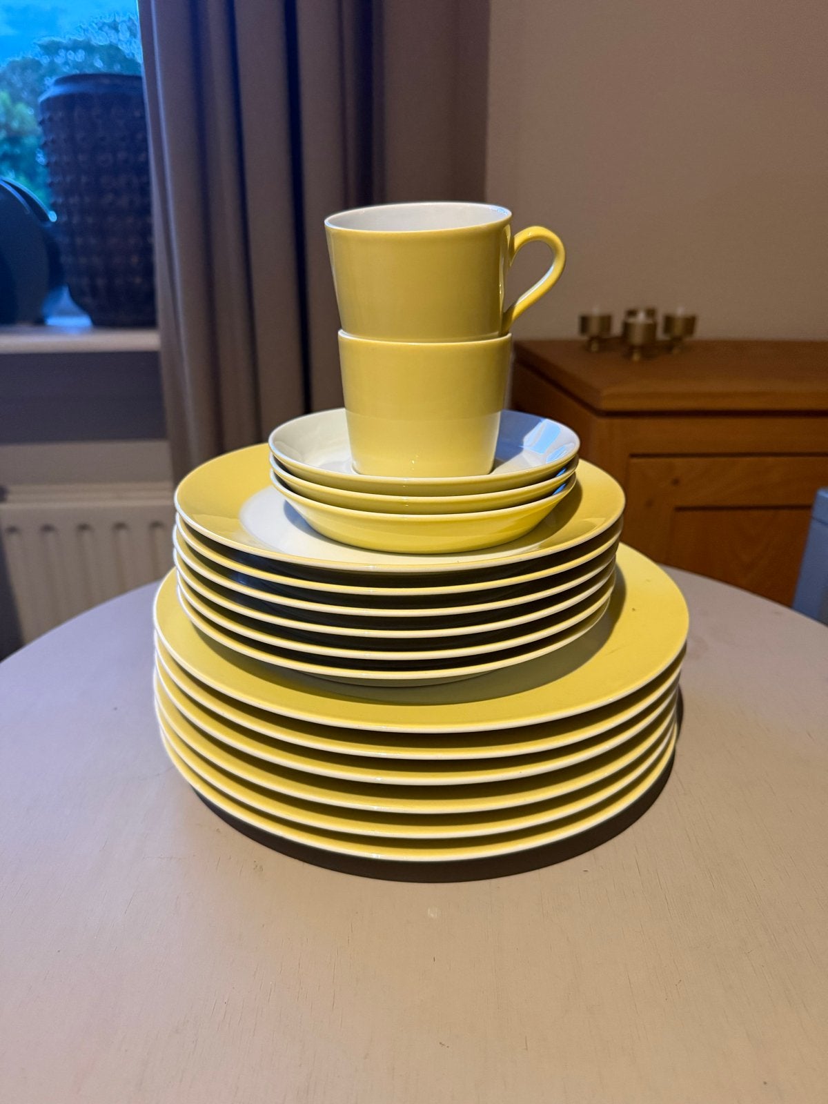 Arzberg Tric Servies - Geel Porselein, Ophalen, Zo goed als nieuw, Effen, Porselein