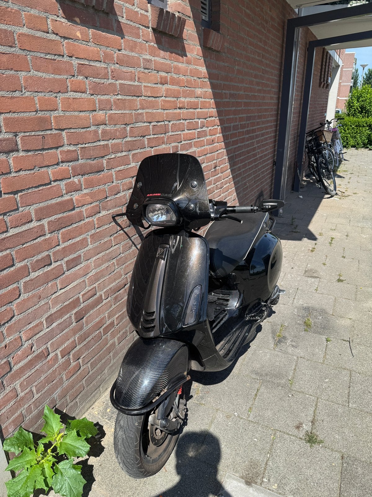 Vespa Sprint 80cc, Carbon, Akrapovic, Ophalen, Overige modellen, Zo goed als nieuw, Benzine