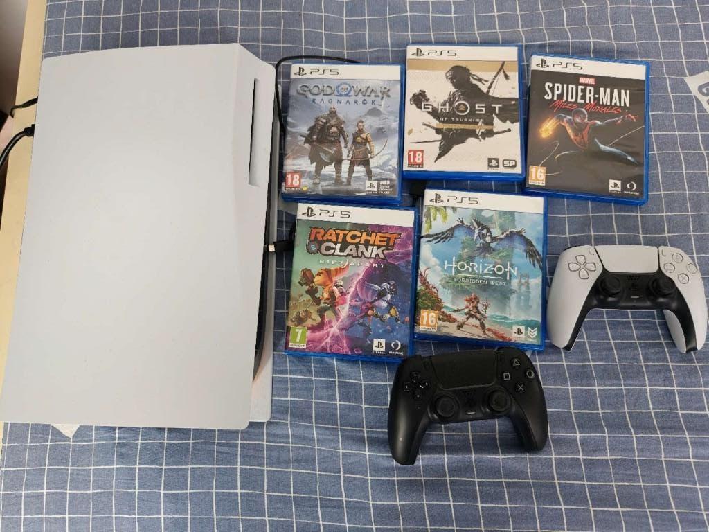 PS5 Disc Edition– 2 Controllers + Games Very Good Condition, Ophalen, Zo goed als nieuw