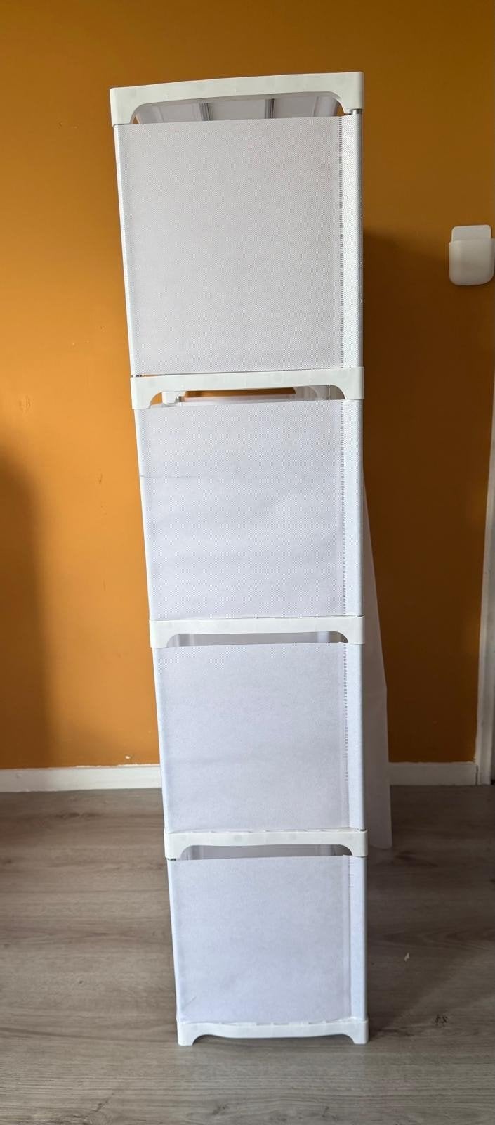 Witte kledingkast met planken en hangruimte, Ophalen, Gebruikt, 100 tot 150 cm, Met plank(en)