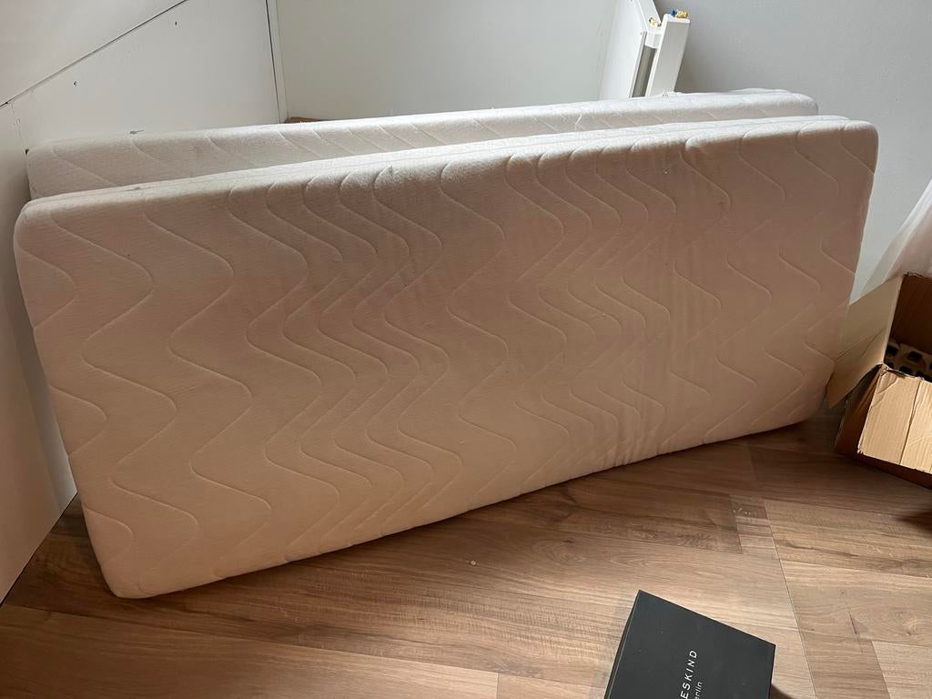 2 ikea matrassen (90x200) met nieuwe topper (180x200), Huis en Inrichting, Slaapkamer | Matrassen en Bedbodems, Ophalen, 90 cm