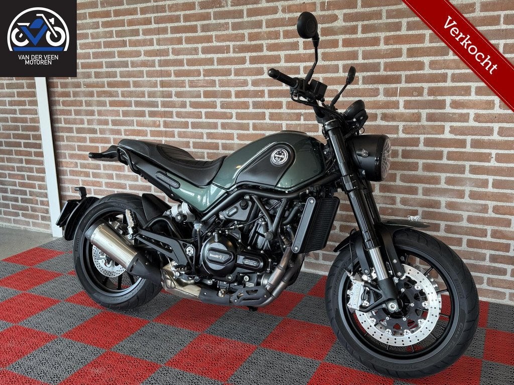 Benelli Leoncino 500, Absolute NIEUWSTAAT!, Motoren, Motoren | Benelli, LED Verlichting, Bedrijf, Toermotor, 12 t/m 35 kW