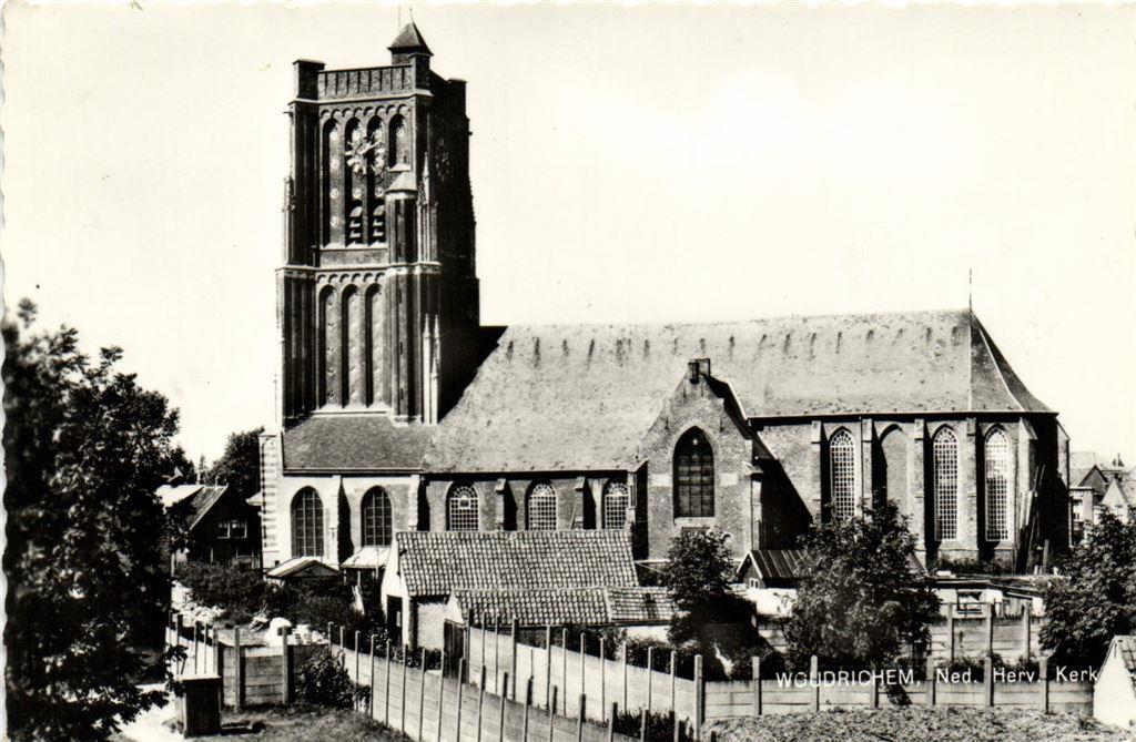 Woudrichem, Ned. Herv. Kerk - 1963 gelopen, Verzamelen, Ansichtkaarten | Nederland, Ophalen of Verzenden, Voor 1920, Gelopen, Noord-Brabant