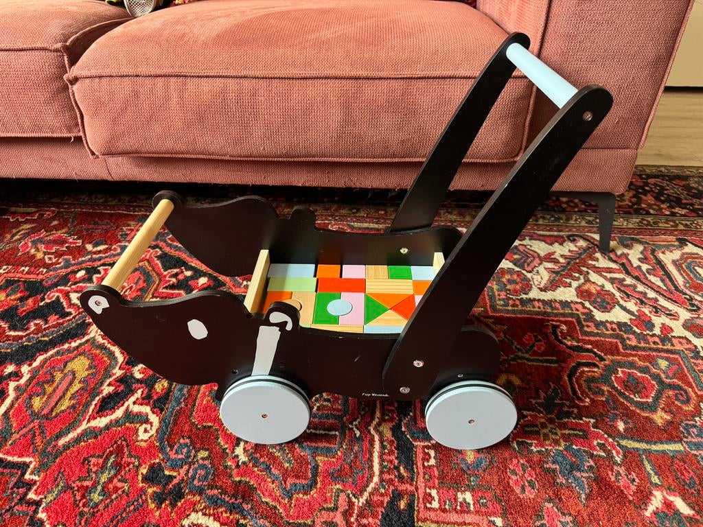 Takkie loopwagen van hout met blokken, Kinderen en Baby's, Speelgoed | Houten speelgoed, Zo goed als nieuw, Duw- of Trekspeelgoed