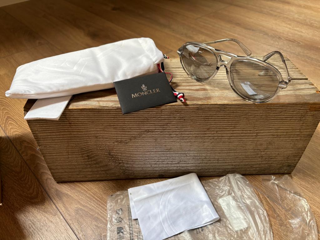 Moncler aviator Origineel WEEKEND 50€inclverzk, Ophalen of Verzenden, Zo goed als nieuw, Overige merken