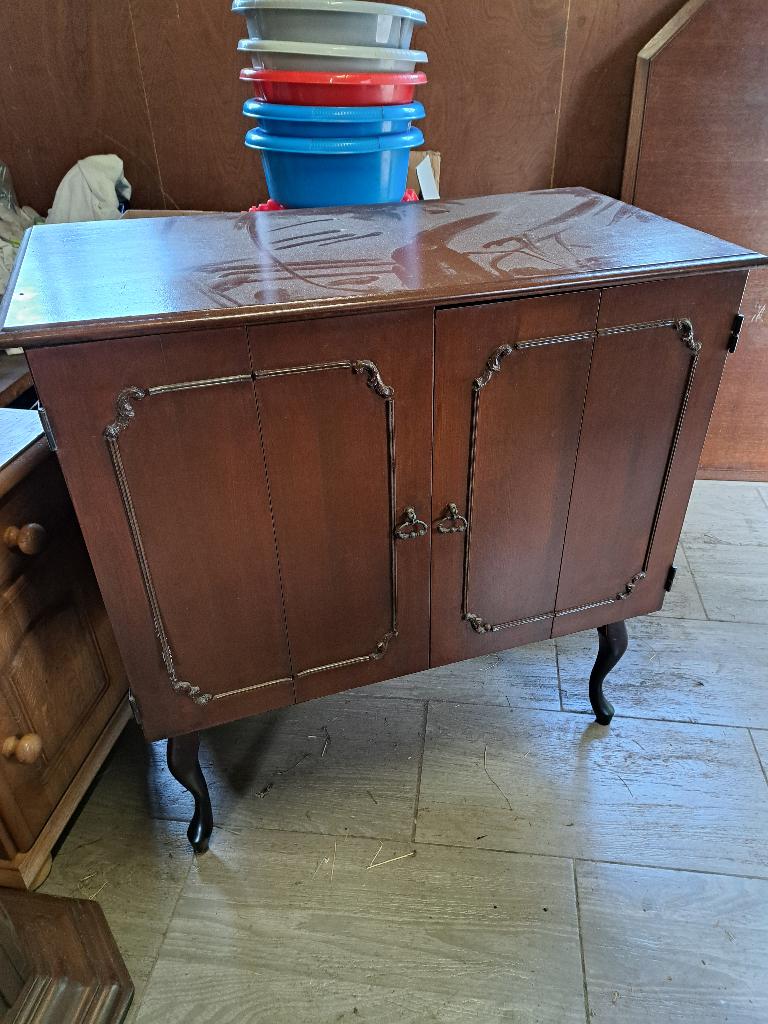 leuk vintage kastje te koop. 2, Ophalen, Gebruikt