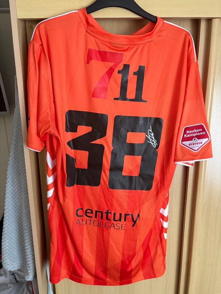 Wedstrijd shirts fc Emmen, Maat XL, Ophalen of Verzenden, Zo goed als nieuw, Shirt