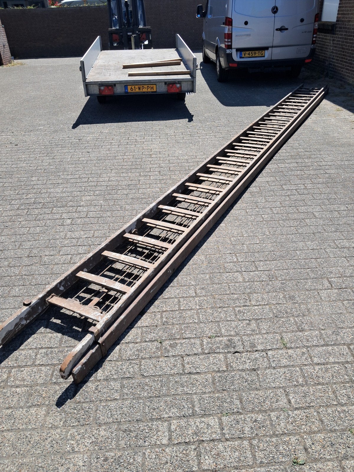 bouwladder trap houtenladdar uitschuifladder, Doe-het-zelf en Verbouw, Ophalen, 4 meter of meer