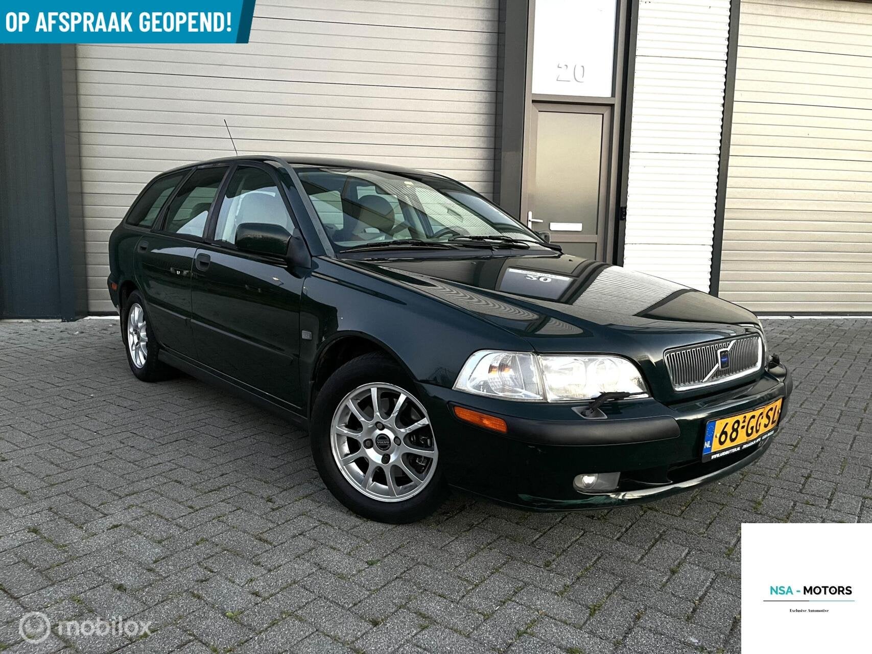 Volvo V40 2.0 T Dynamic|STLVRM|AIRC|CRUIS|, Gebruikt, 1948 cc, 4 cilinders, Origineel Nederlands