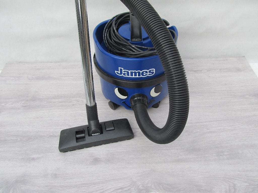 NUMATIC JAMES BASIC JVH186 BLAUW, Ophalen, Numatic, Zo goed als nieuw, Sledestofzuiger