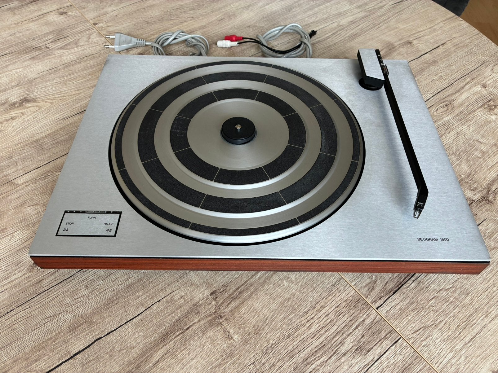 Bang & Olufsen platenspeler Beogram 1600 DEFECT, Ophalen, Niet werkend, Platenspeler, Overige merken