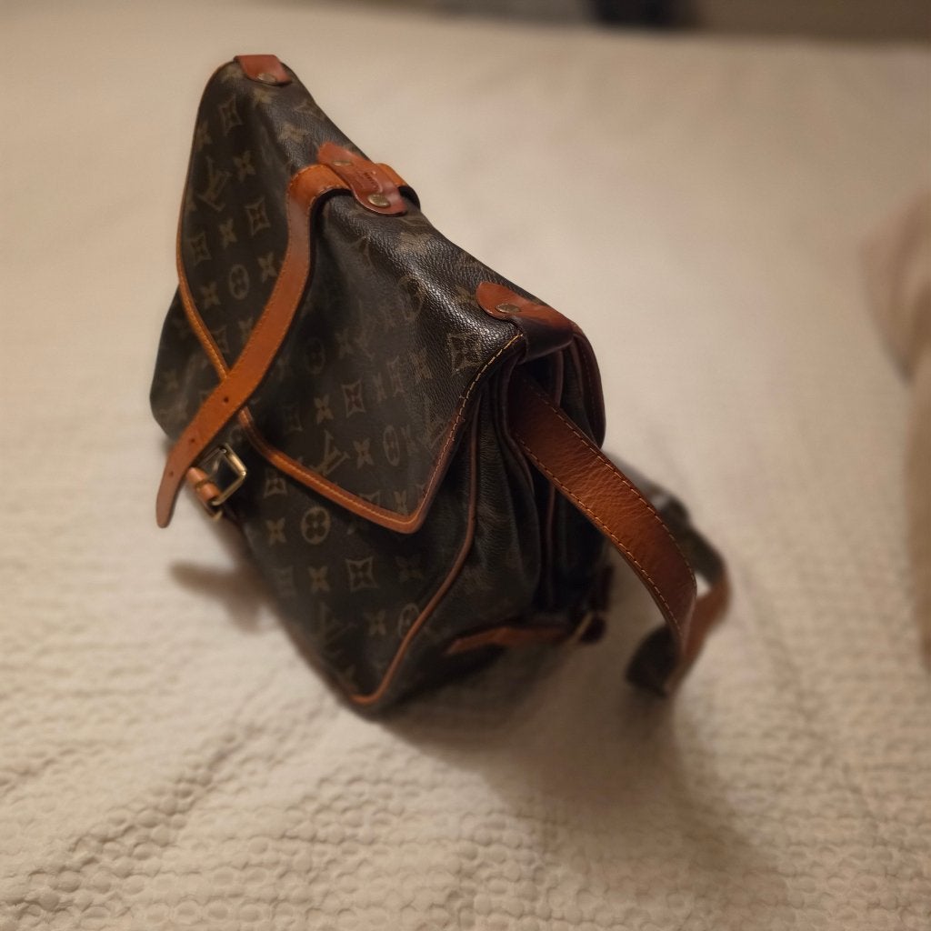 Vintage Louis Vuitton saumurtas, Verzenden, Gebruikt, Bruin, Handtas