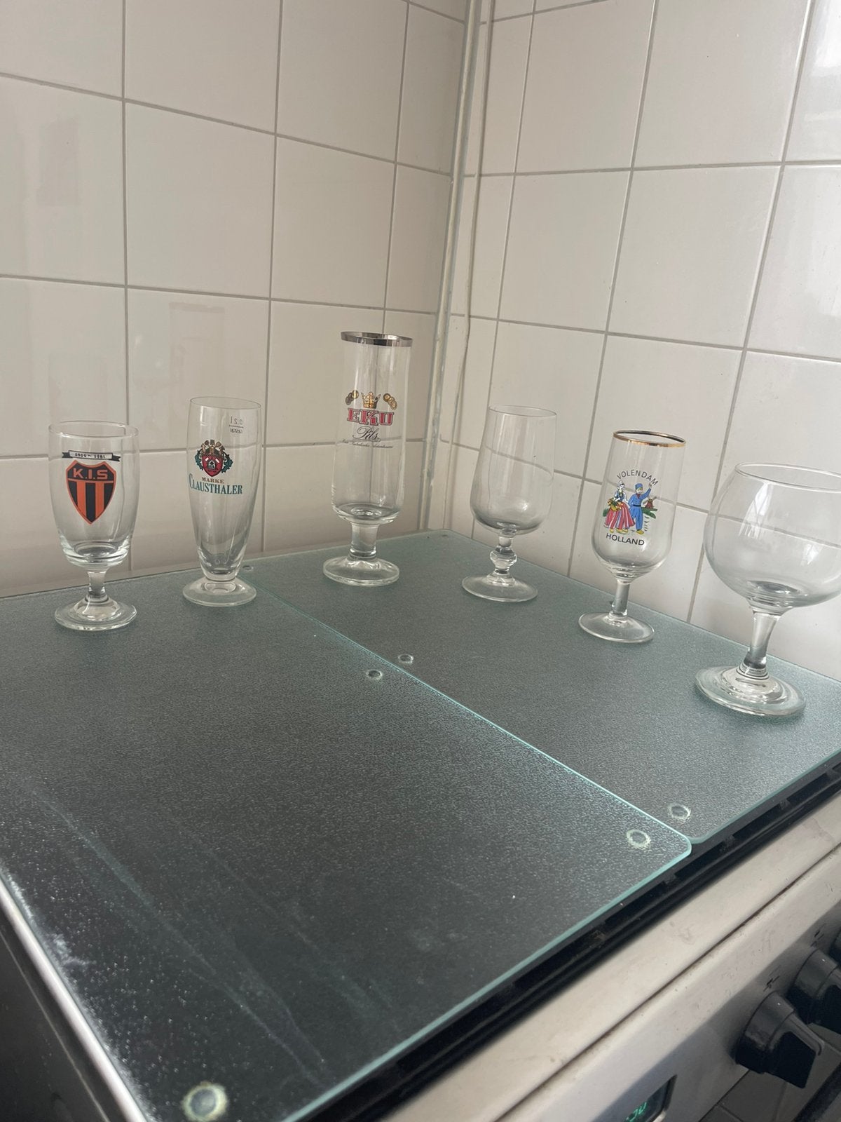 Bierglazen diverse 6 stuks, Ophalen, Zo goed als nieuw, Glas of Glazen, Overige merken