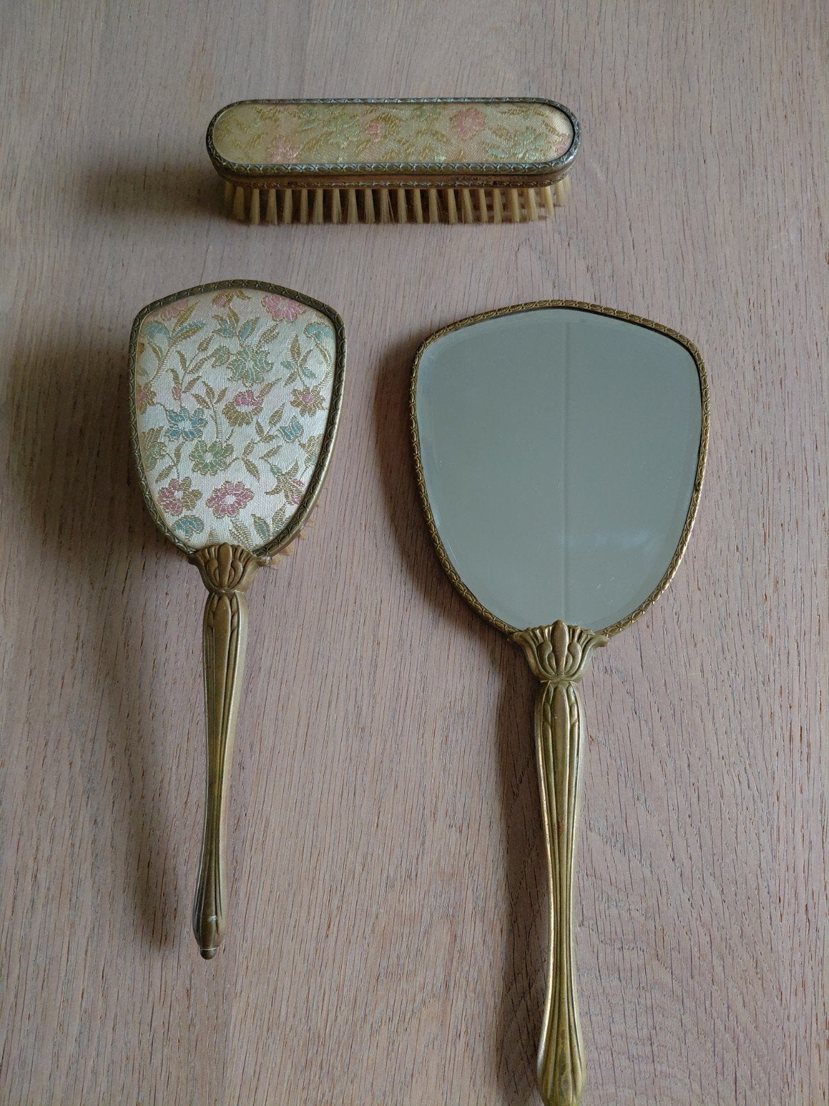 Vintage Kaptafelset: Spiegel, Haarborstel, Kledingborstel, Antiek en Kunst, Ophalen of Verzenden