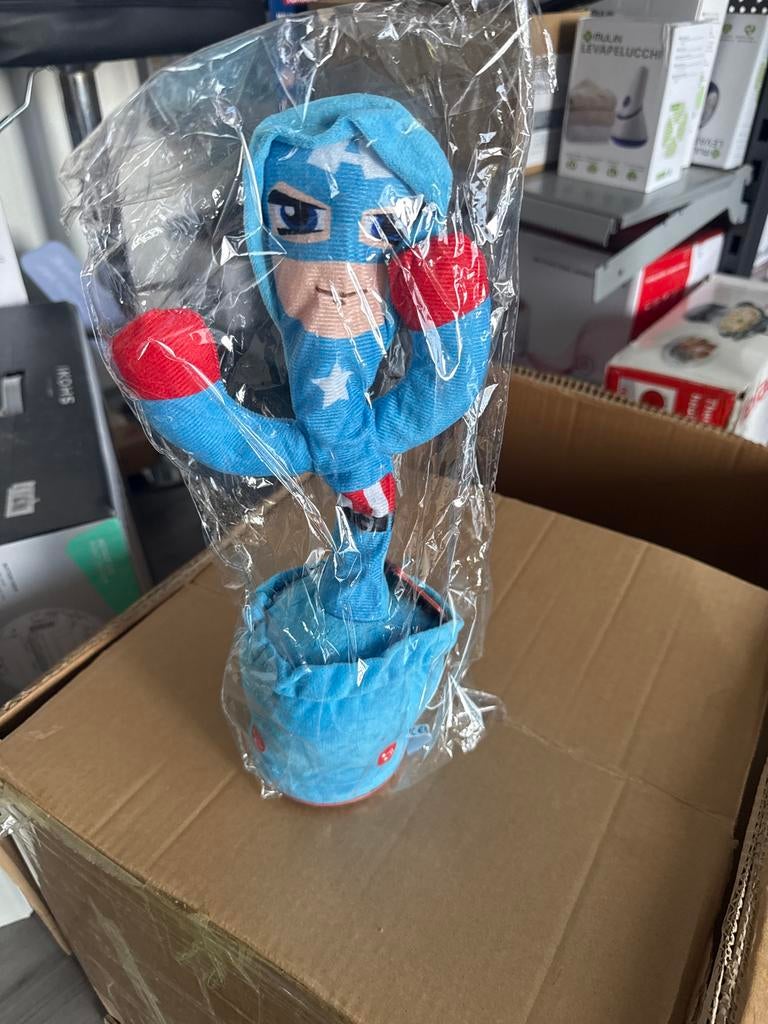 Dansende en pratende cactus knuffel Captain America, Overige merken, Overige karakters, Overige typen, Blauw