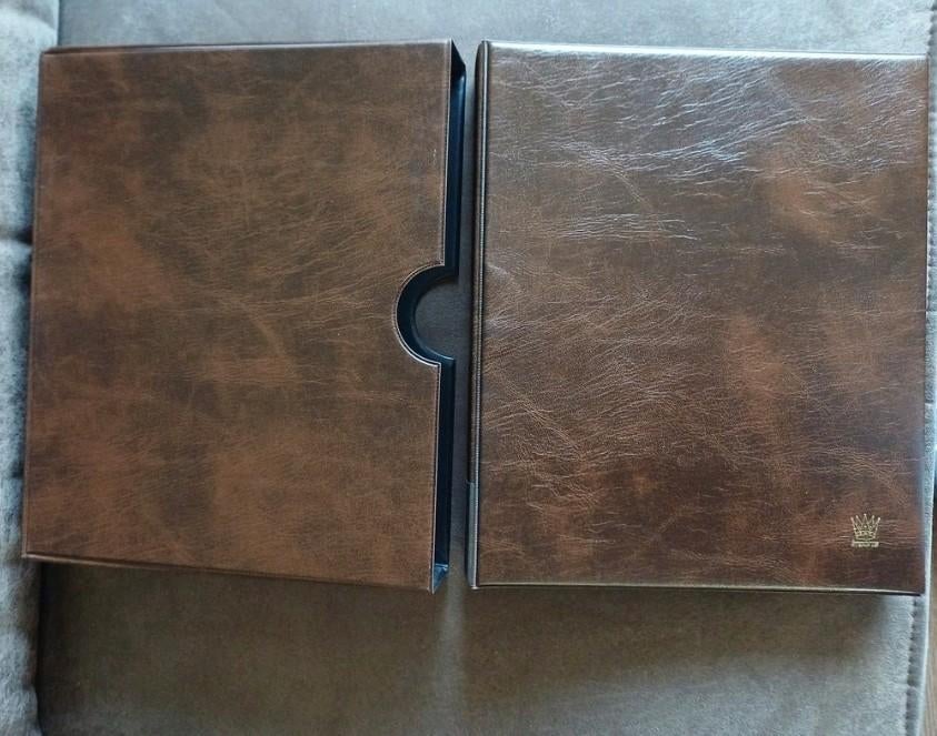 “Importa Verzamelalbum met cassette + 27 insteekbladen, Ophalen of Verzenden, Verzamelmap