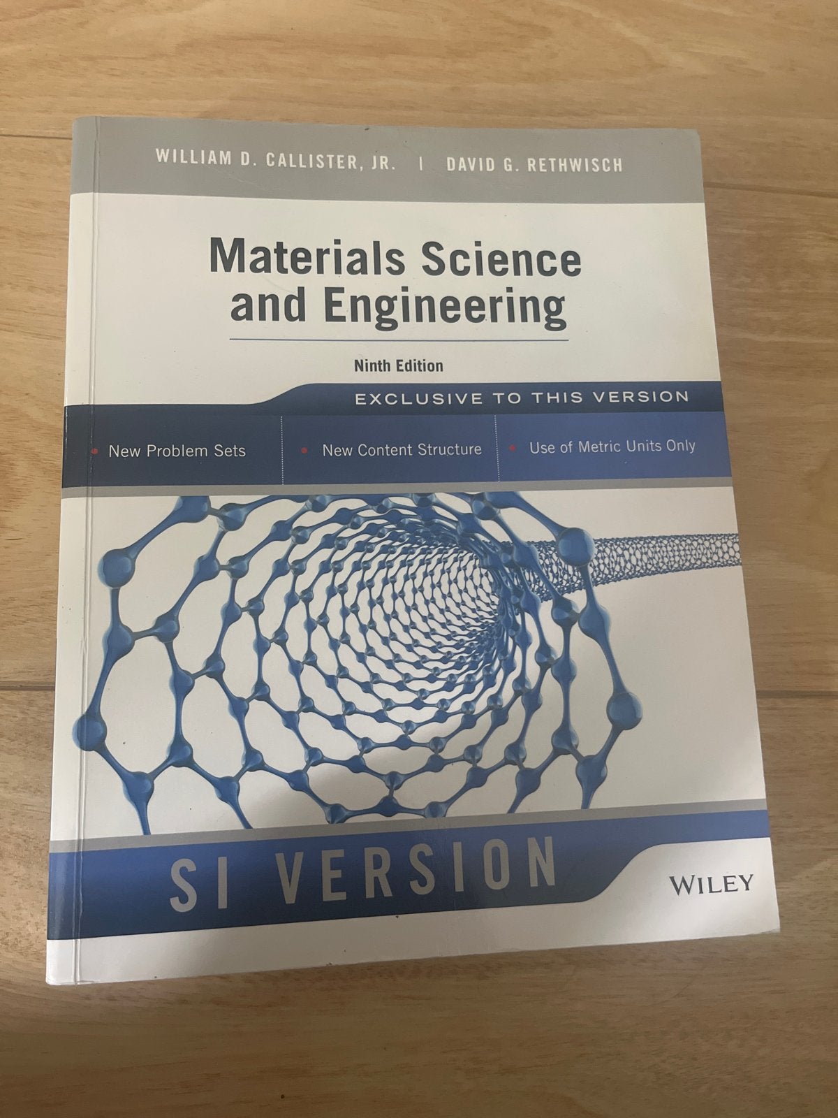 Materials Science and Engineering - SI Version (9e), Ophalen of Verzenden, Beta, Zo goed als nieuw, HBO