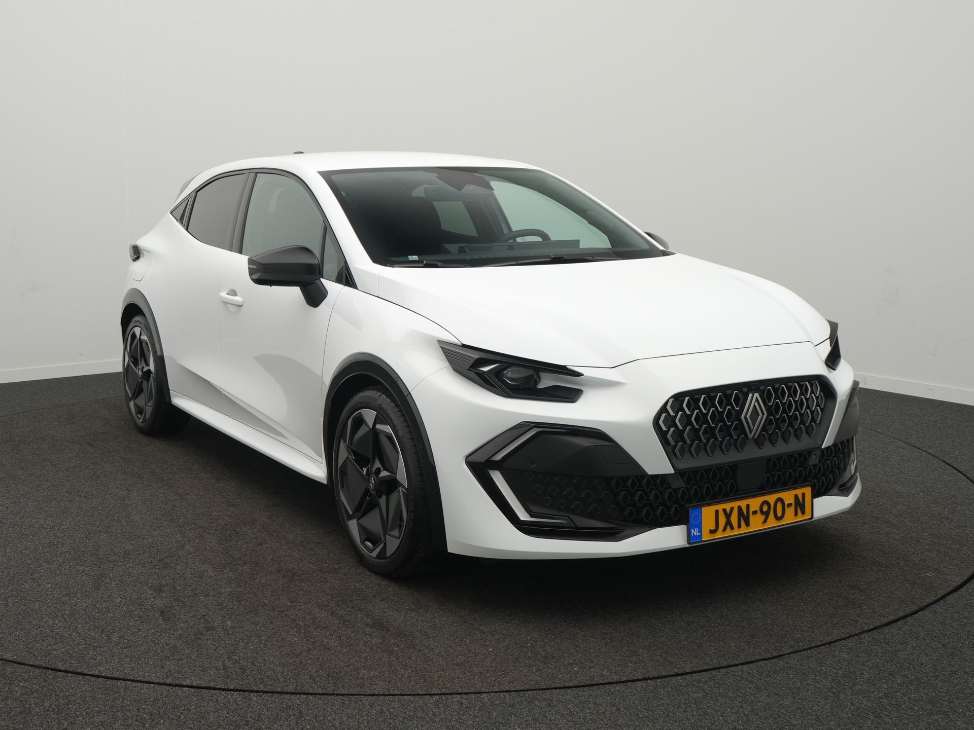Renault Clio 1.8 Hybrid 160 Techno - RIJKLAARPRIJS - DEMO -, Auto's, 12 maanden, Gebruikt, 1246 kg, Wit