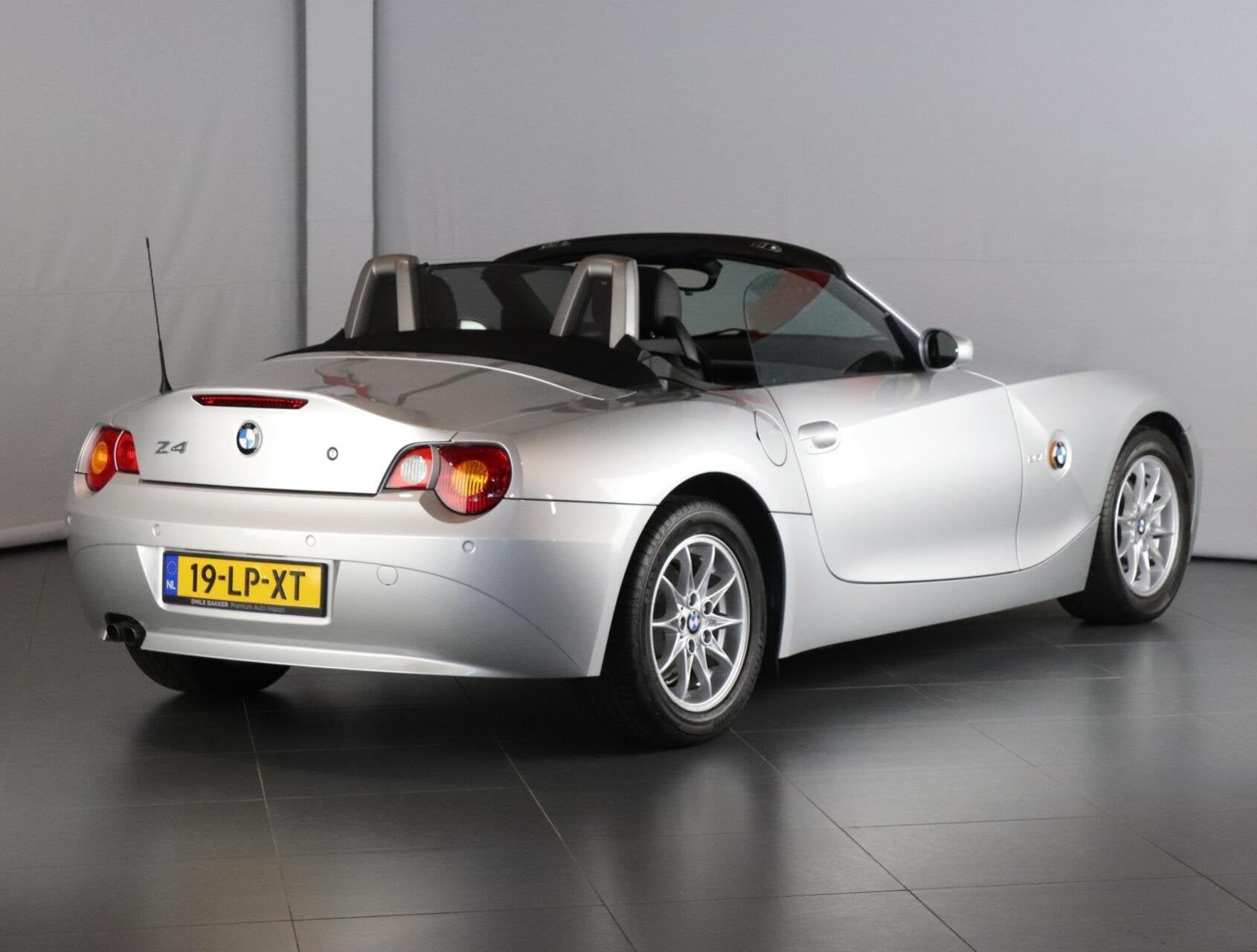 BMW Z4 Roadster 2.5i NL-auto 58dkm!, Auto's, BMW, Achterwielaandrijving, Gebruikt, Zwart, Cabriolet