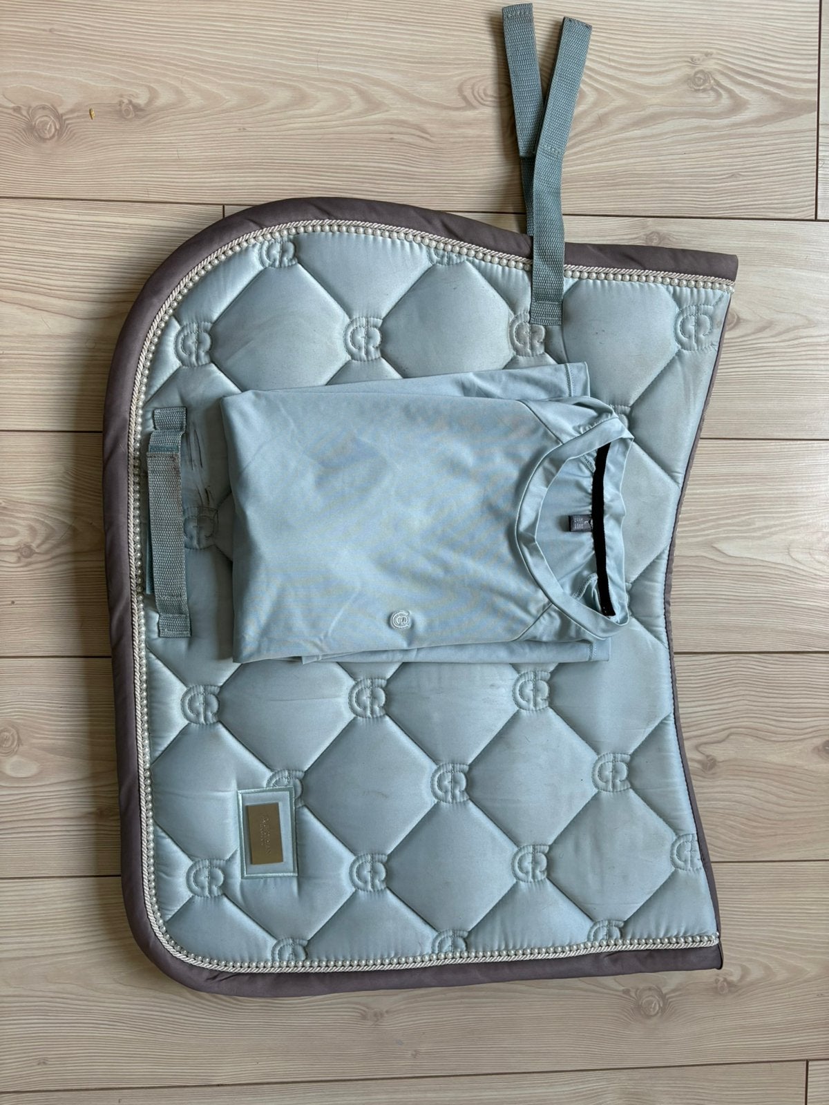 Equestrian Stockholm ice blue set, Full (L), Equestrian Stockholm, Ophalen of Verzenden, Zo goed als nieuw