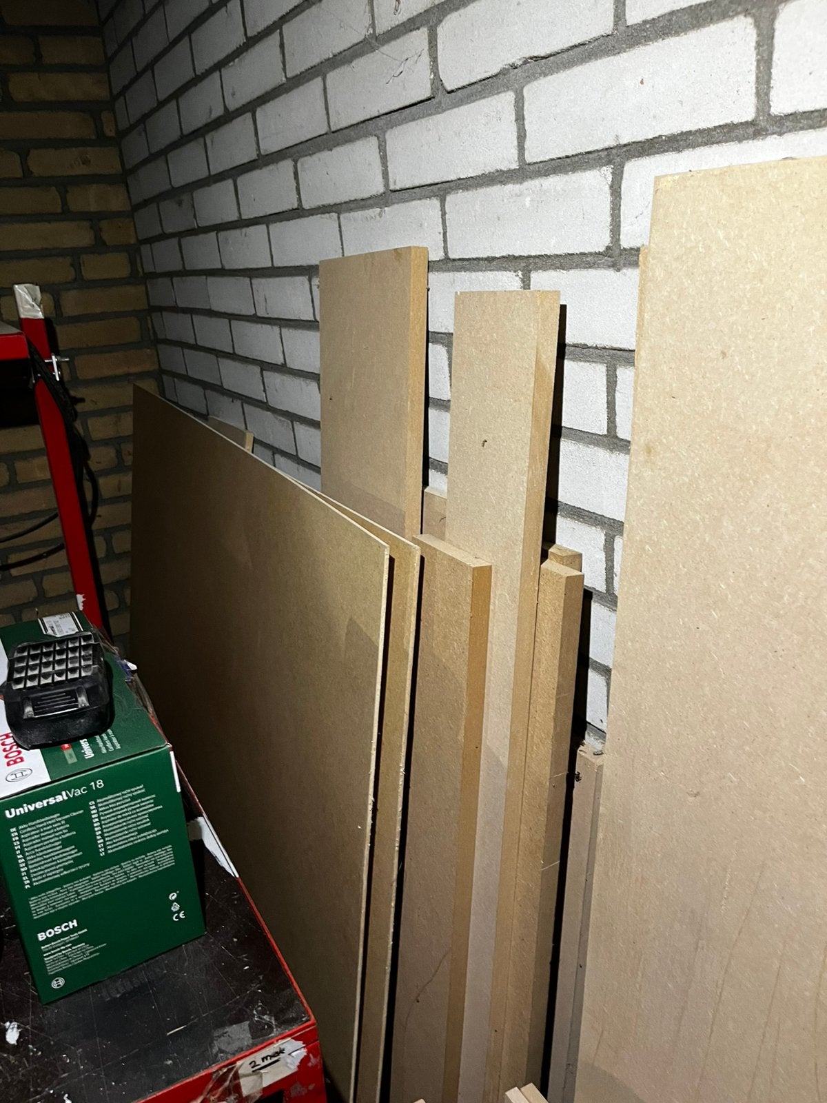 Resthout, van alles wat, Doe-het-zelf en Verbouw, Ophalen, Zo goed als nieuw