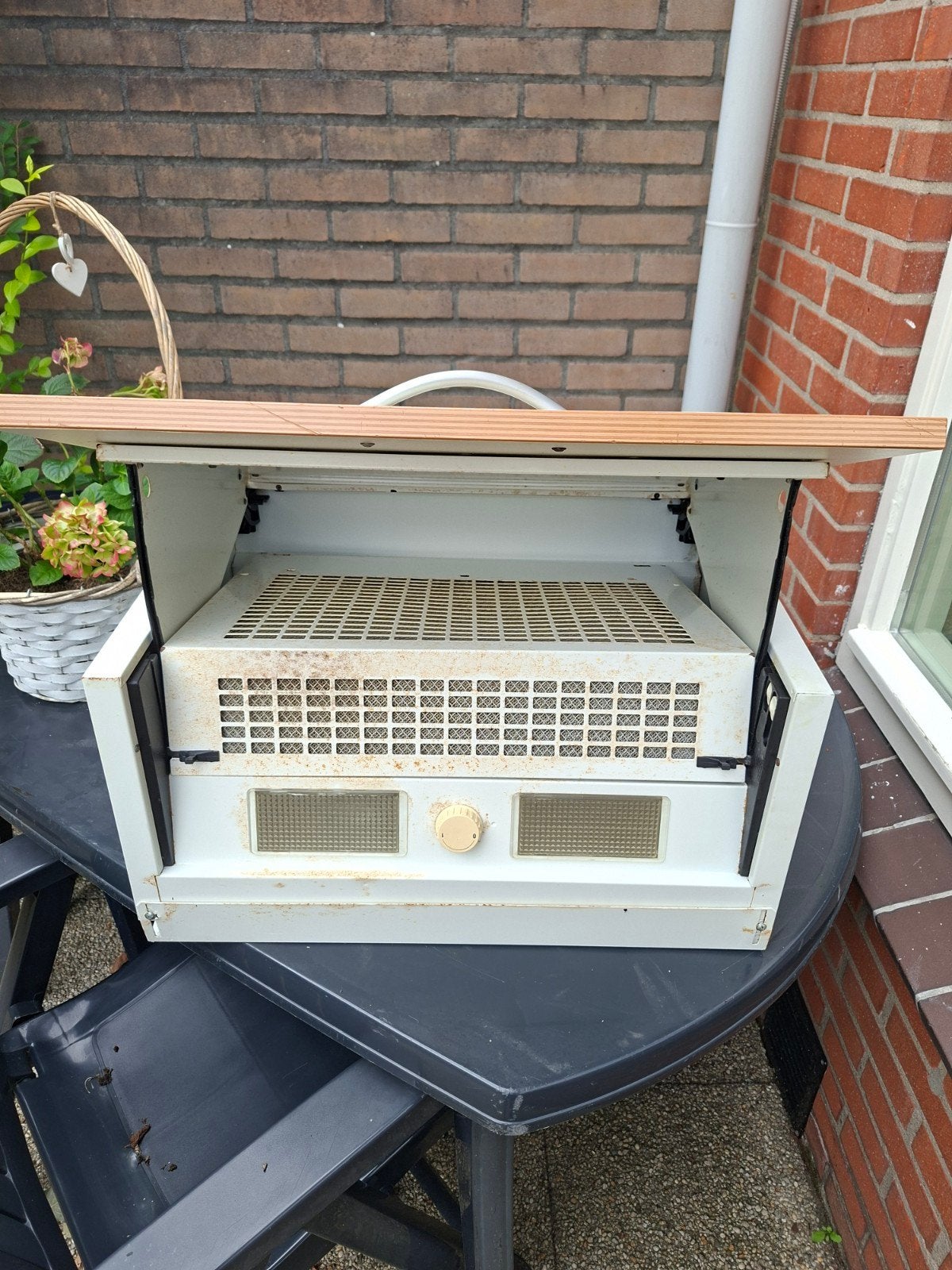 afzuigkap  60 cm, Ophalen, 200 tot 400 m³ per uur, Onderbouw afzuigkap