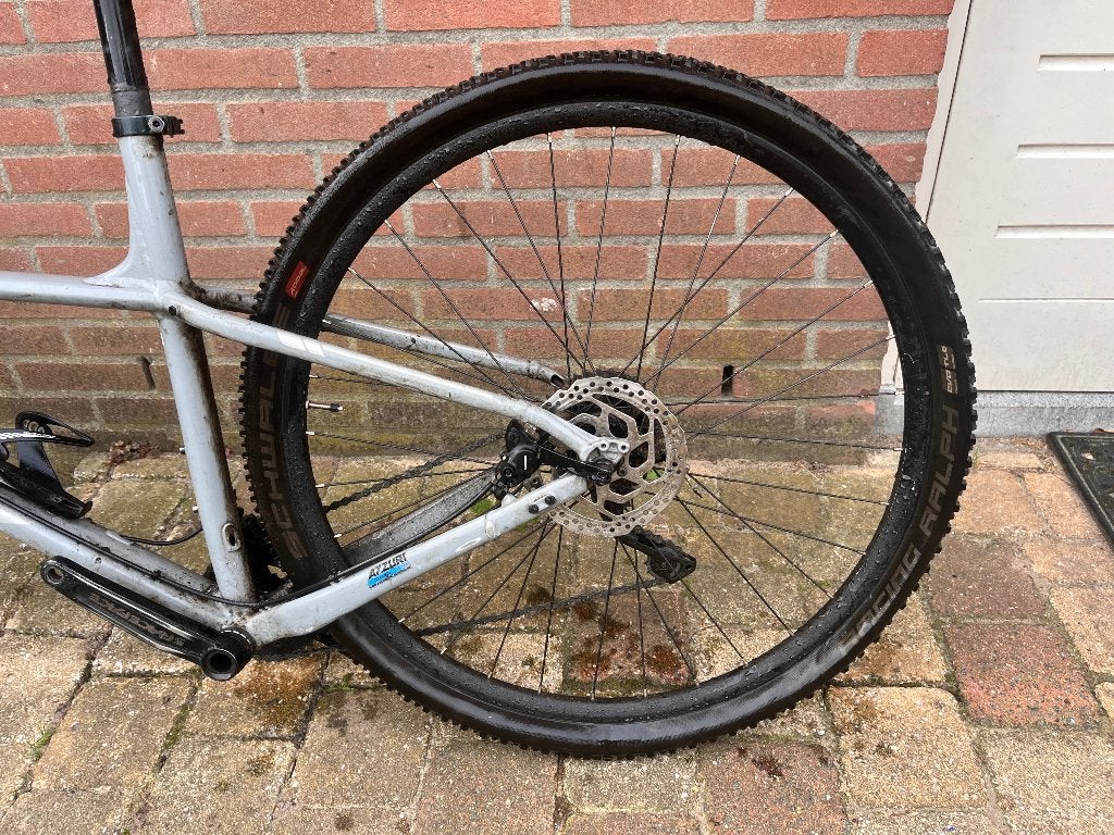 ATB mountainbike 26" banden plus body frame