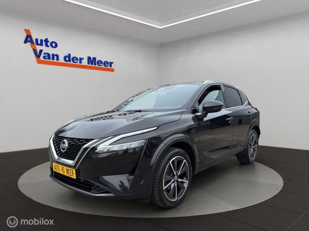 Nissan Qashqai 1.3 MHEV Xtronic Tekna Plus, Auto's, Nissan, Gebruikt, Zwart, 4 cilinders, Automatische klimaatregeling