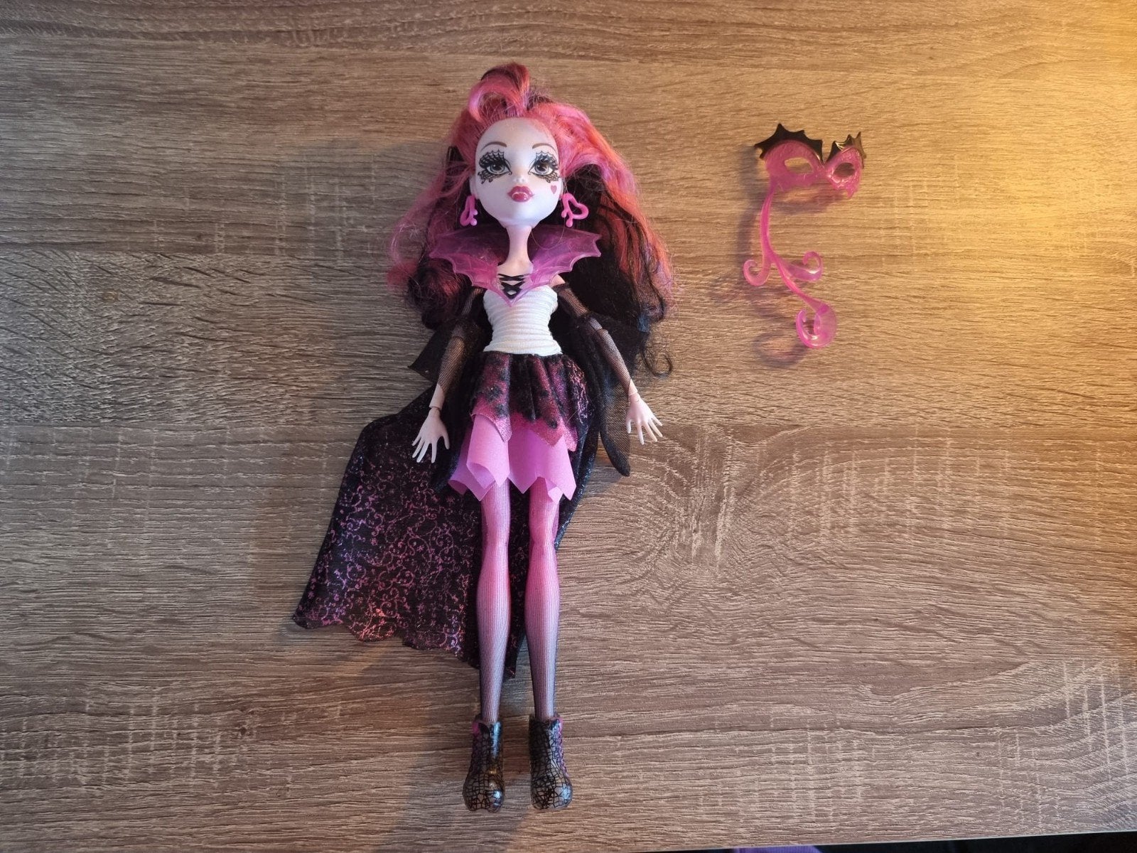 Monster high Ghouls Rule Draculaura pop, Verzamelen, Poppen, Verzenden, Gebruikt, Pop