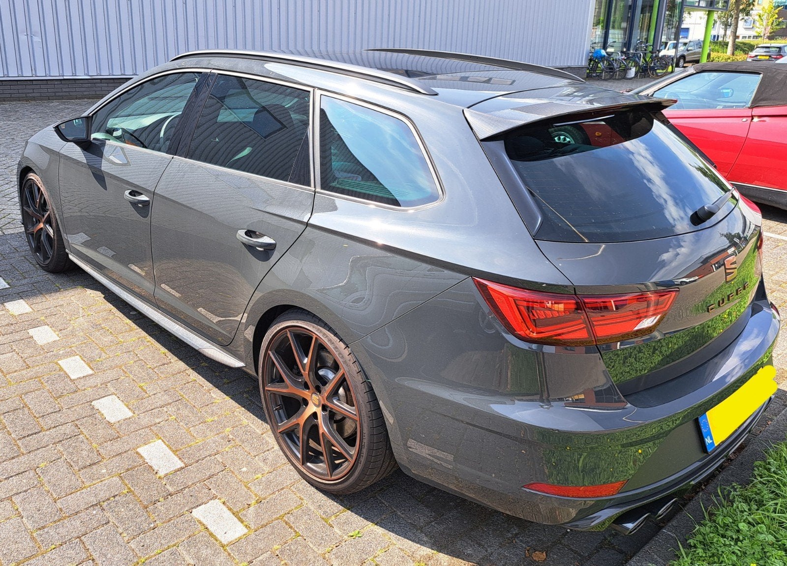 Unieke Seat Leon Cupra R ST | 2.0 TSI 300pk 4DRIVE | 2019 |, Auto's, Automaat, 750 kg, 4 cilinders, 1984 cc