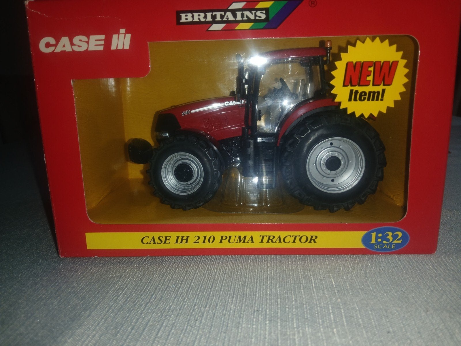 Britains Case IH international PUMA 210, Ophalen of Verzenden, Zo goed als nieuw, Tractor of Landbouw, Britains