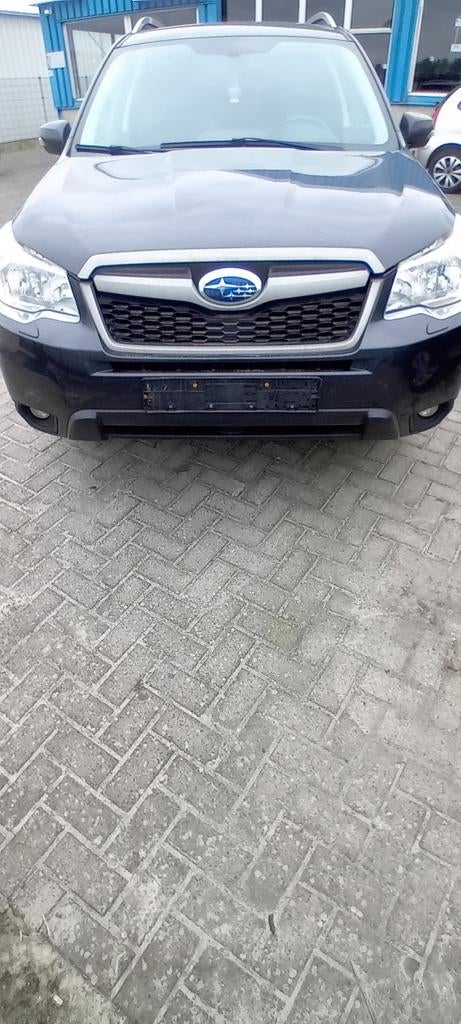 Subaru forster bj 2015 2.0 diesel in onderdelen  zie foto's, Ophalen of Verzenden, Voor, Subaru, Motorkap