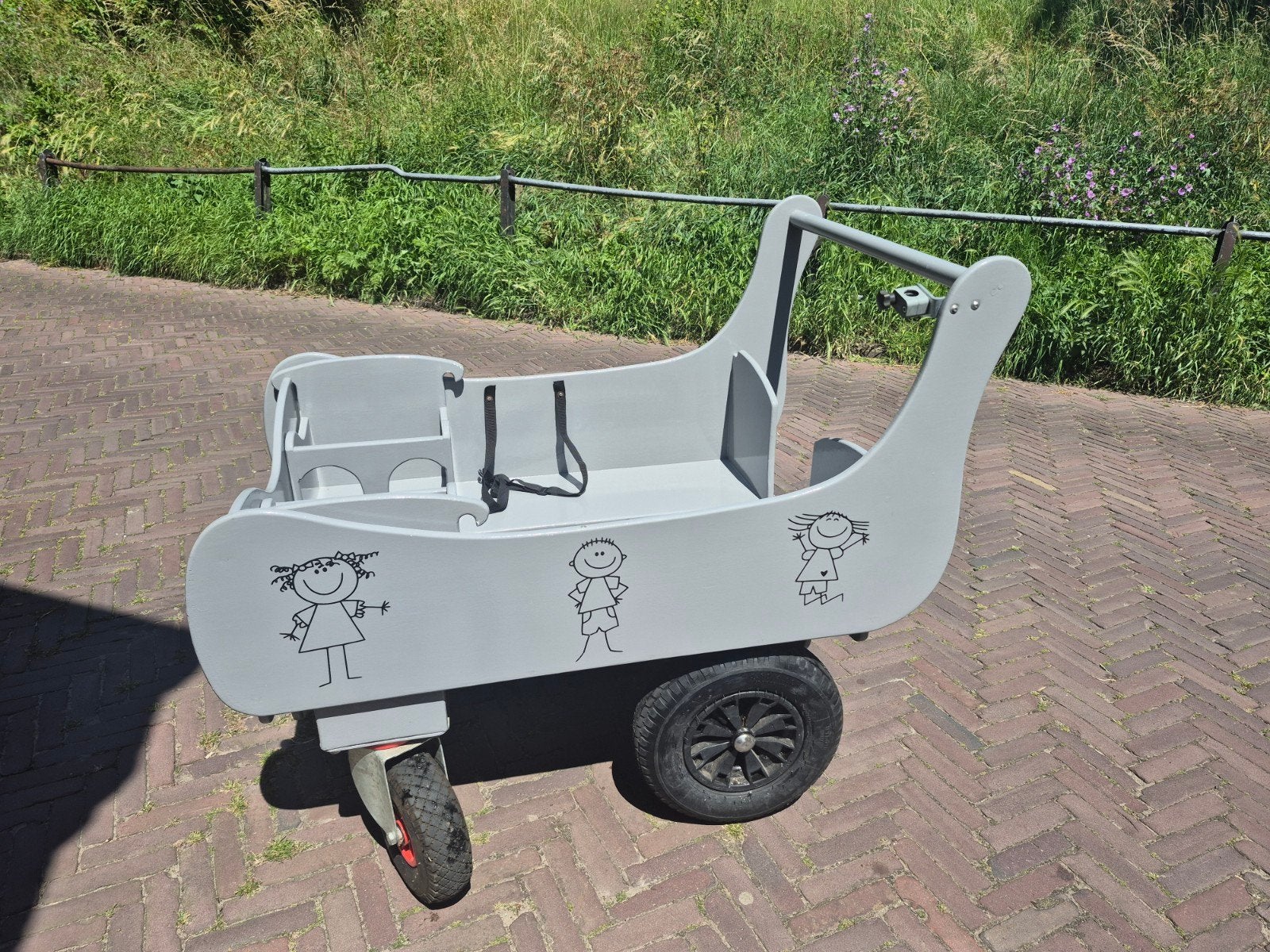 Bolderkar, Ophalen, Meegroeistoel
