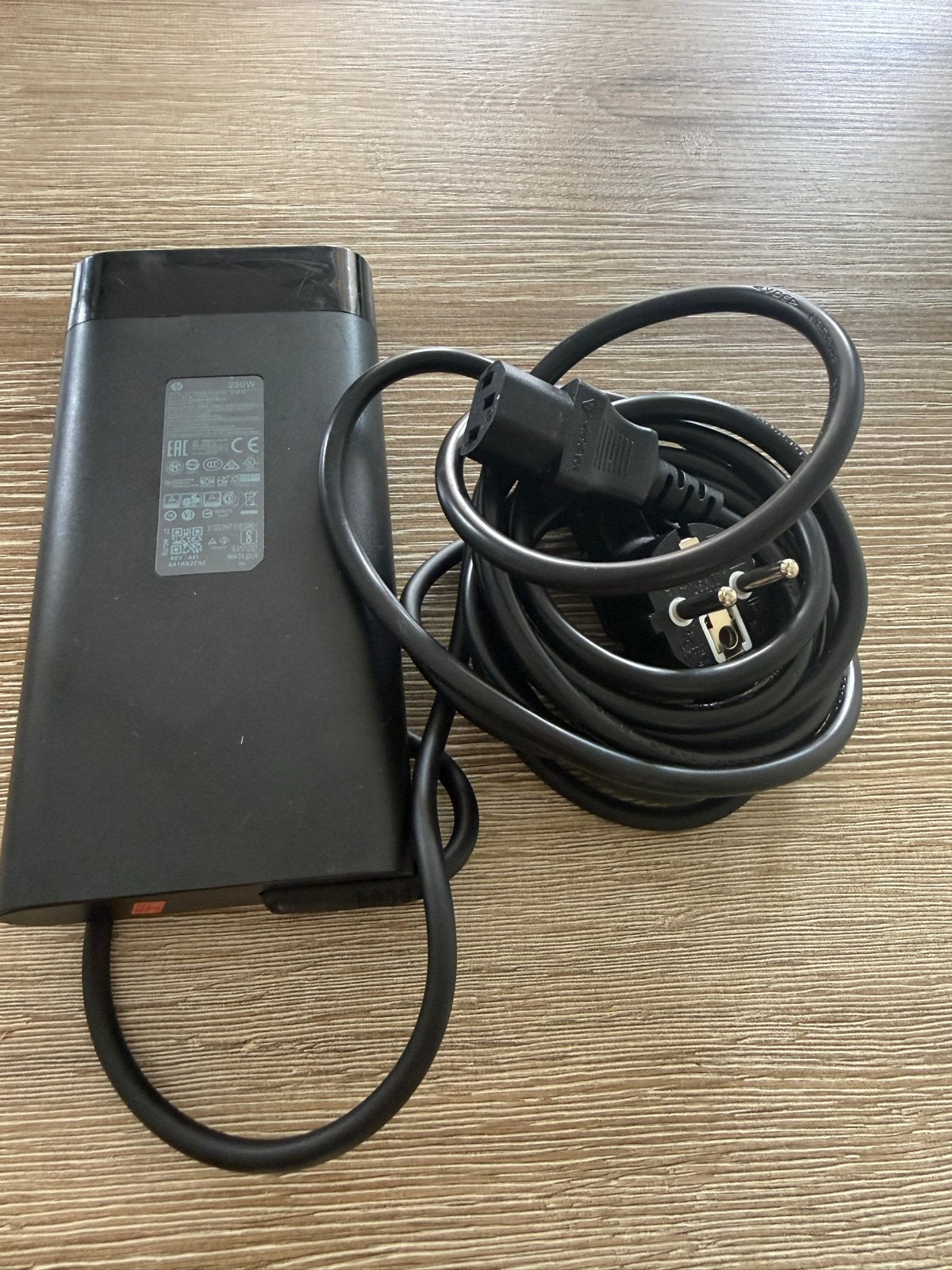 HP 230W Laptop Oplader - Zo goed als nieuw, Computers en Software, Ophalen of Verzenden, Zo goed als nieuw