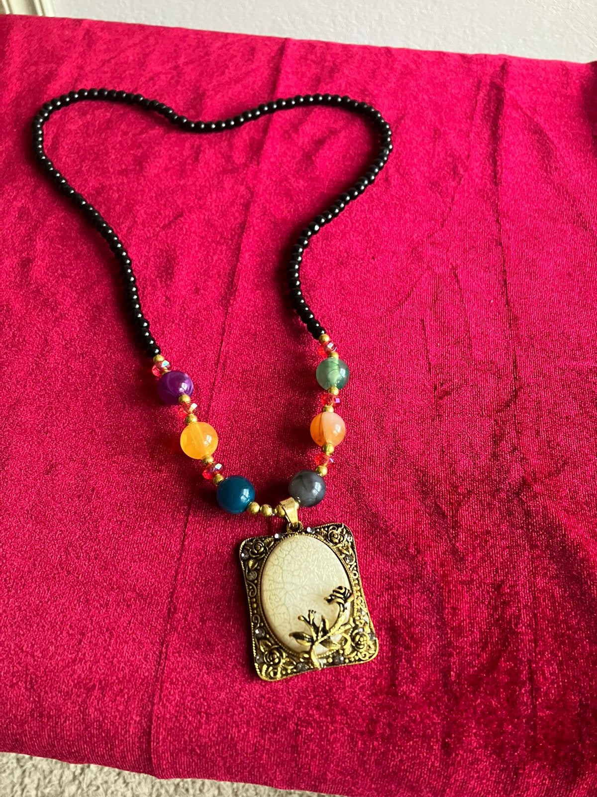 Ketting.     met witte Turkoize., Verzenden, Zo goed als nieuw, Wit, Overige materialen