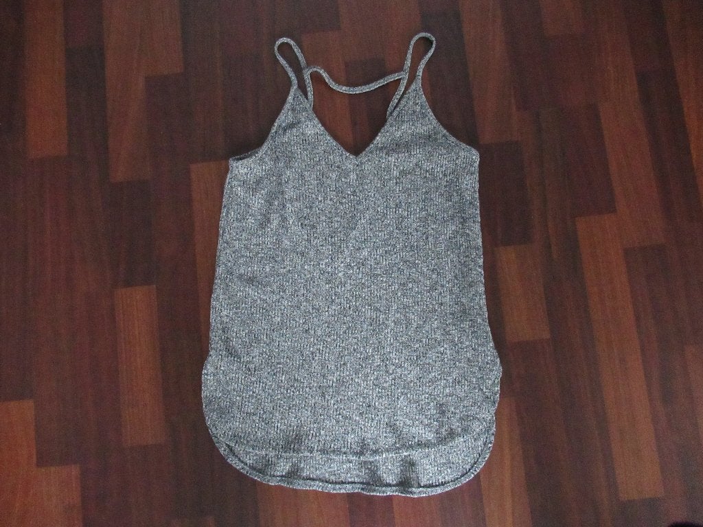 Primark mooi apart topje. Maat s(36), 50% viscose, Primark, Ophalen of Verzenden, Zo goed als nieuw, Grijs