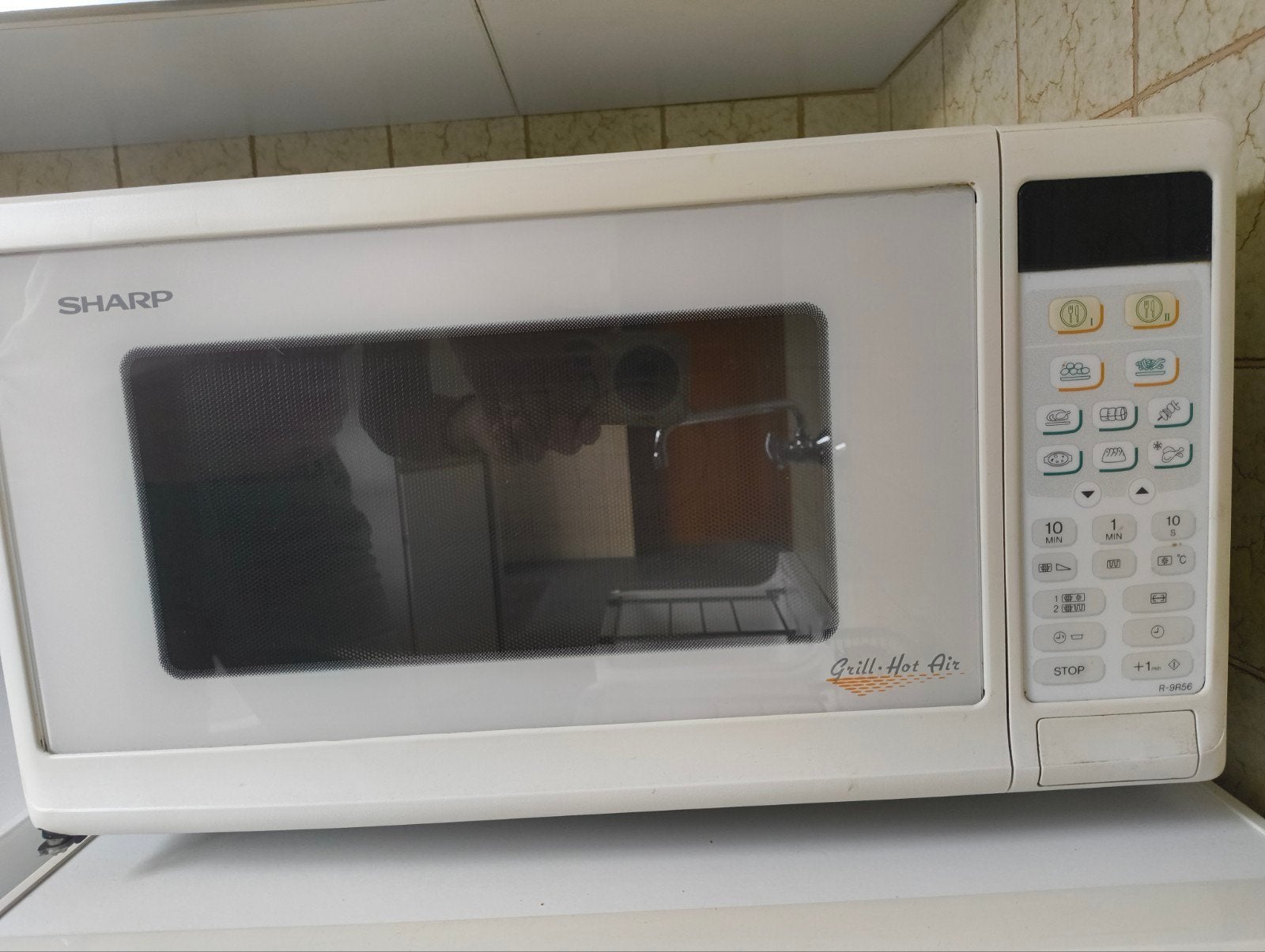 Sharp Combimagnetron met Grill en Hete Lucht, Ophalen, Combimagnetron, Gebruikt, Draaiplateau