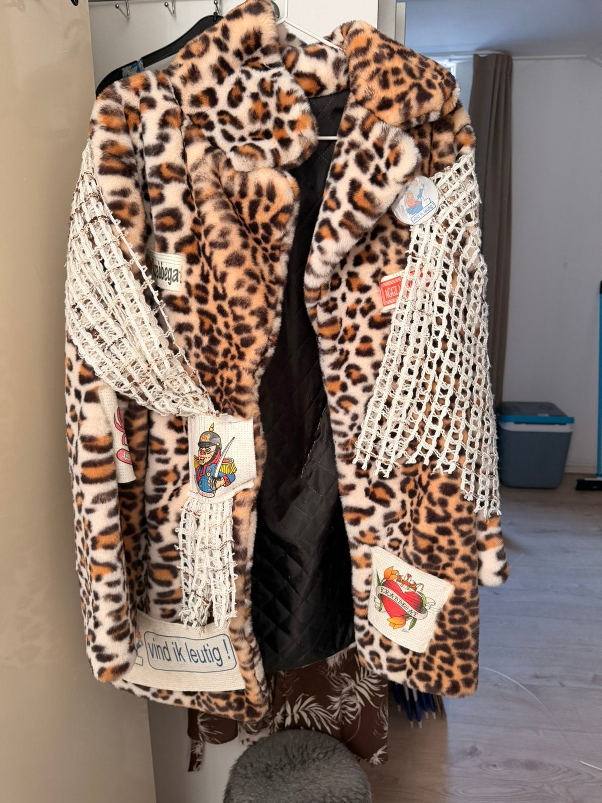 Carnavals jas, Ophalen, Zo goed als nieuw, Maat 46/48 (XL) of groter, Carnaval