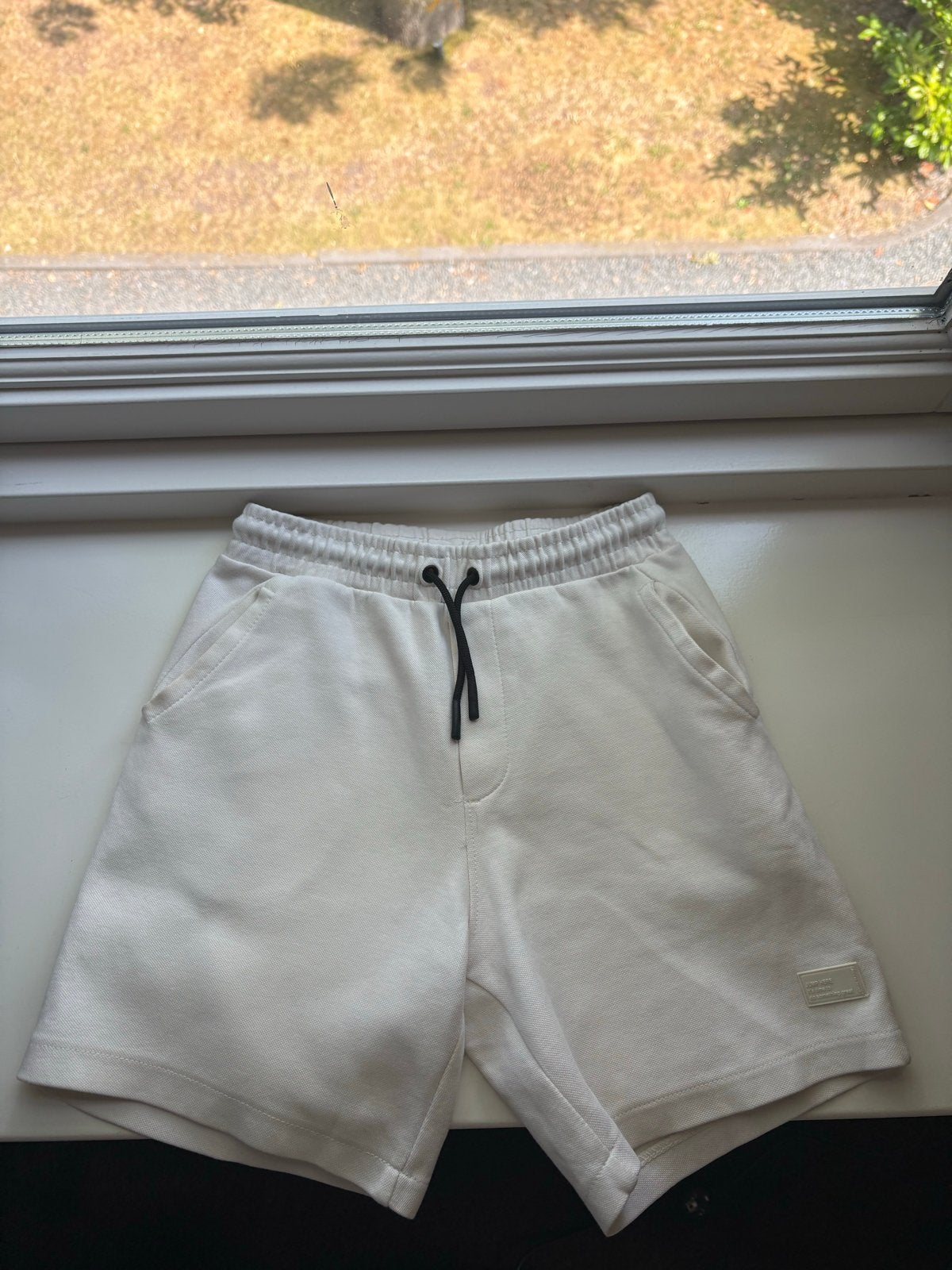 Zara korte broek crème wit maat 140, Ophalen of Verzenden, Zo goed als nieuw, Jongen of Meisje, Broek